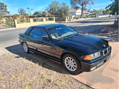 Black 1998 BMW 323 iC