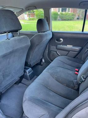 Gray 2012 Nissan Versa 1.8 S