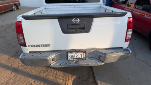 2015 Nissan Frontier S