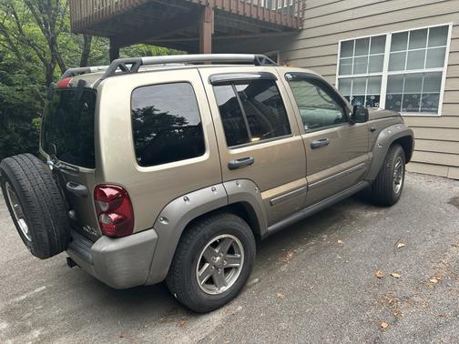 2005 Jeep Liberty Renegade