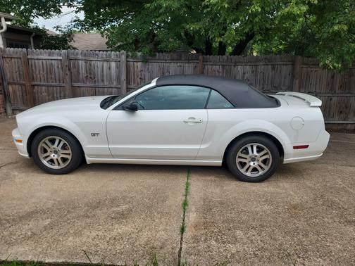 2005 Ford Mustang GT