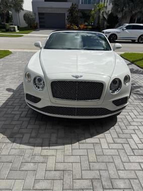 White 2017 Bentley Continental GT V8