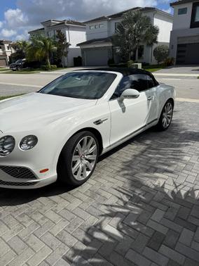 White 2017 Bentley Continental GT V8