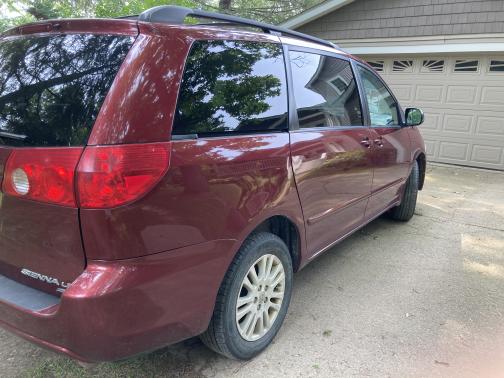 2008 Toyota Sienna LE