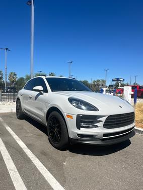 Beige 2021 Porsche Macan Macan