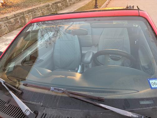 2000 Ford Mustang Base