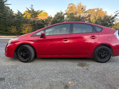 Red 2012 Toyota Prius Four