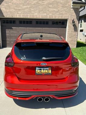 2018 Ford Focus ST Base