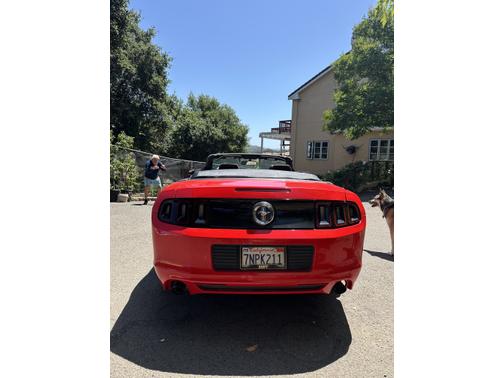 2014 Ford Mustang V6