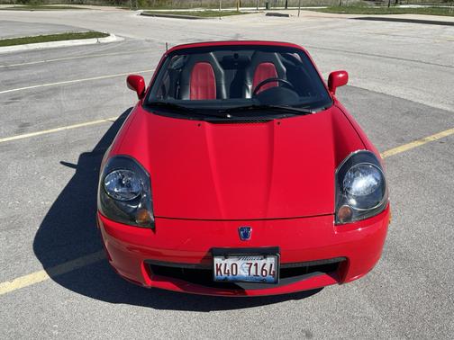 Red 2001 Toyota MR2 Spyder