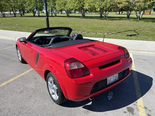 Red 2001 Toyota MR2 Spyder
