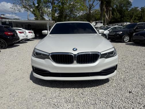 2019 BMW 530 i