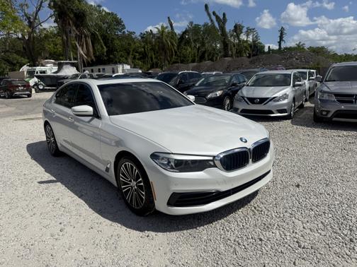 2019 BMW 530 i