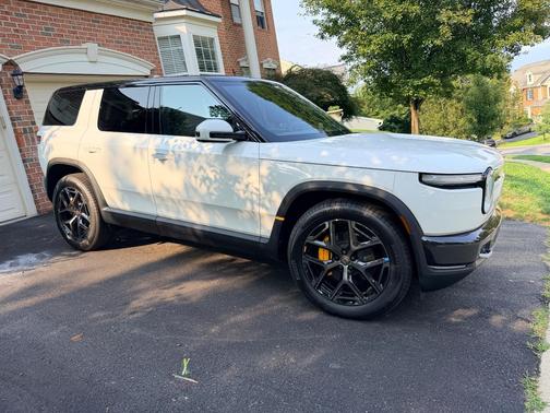 White 2027 Rivian R2 Performance