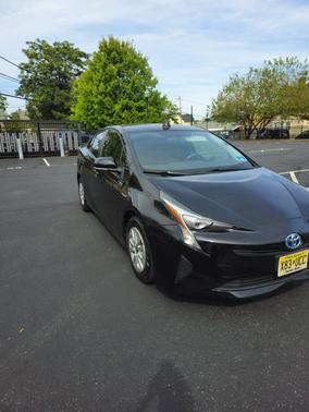 2016 Toyota Prius Two