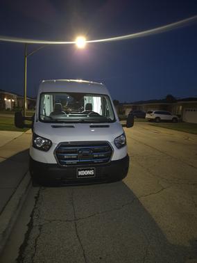 White 2022 Ford E-Transit T-350 Medium Roof