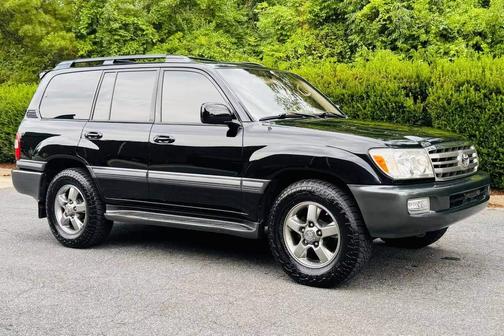 Black 2004 Toyota Land Cruiser Base