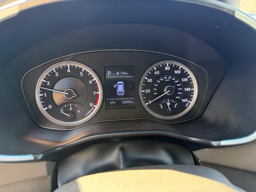 2019 Hyundai SANTA FE SE 2.4