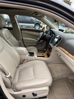 2012 Chrysler 300C Base