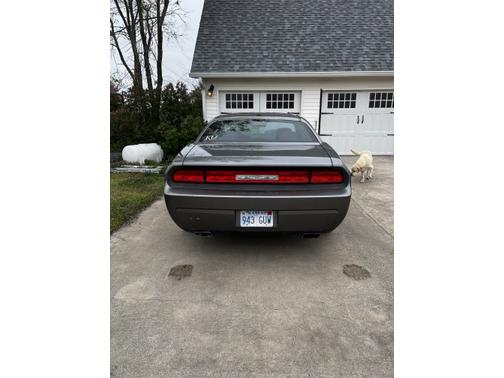2011 Dodge Challenger Base