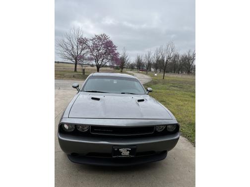 2011 Dodge Challenger Base