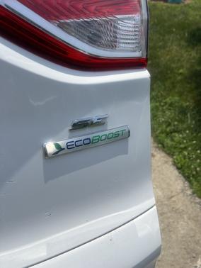 White 2013 Ford Escape SE