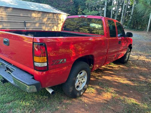 Red 2001 Chevrolet Silverado 1500 LT Extended Cab