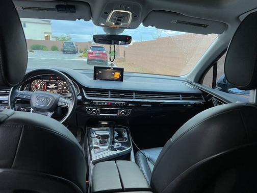 Silver 2017 Audi Q7 3.0T Premium Plus