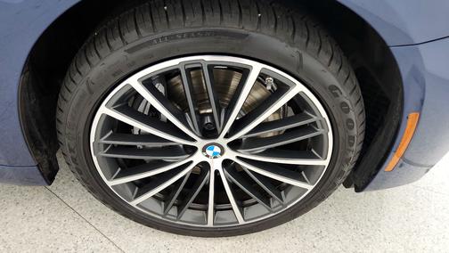 2023 BMW 540 i xDrive