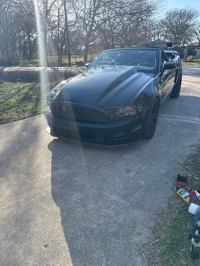 Black 2013 Ford Mustang GT Premium