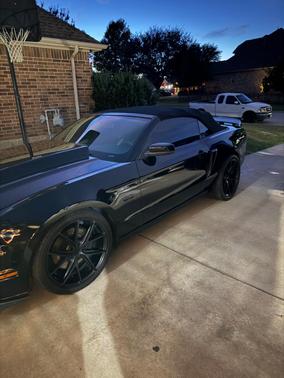 Black 2013 Ford Mustang GT Premium