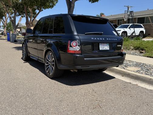 Black 2012 Land Rover Range Rover Sport HSE