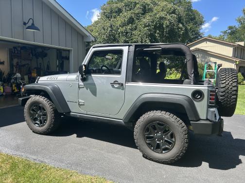 2016 Jeep Wrangler Willys Wheeler