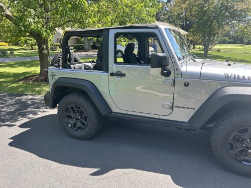 2016 Jeep Wrangler Willys Wheeler