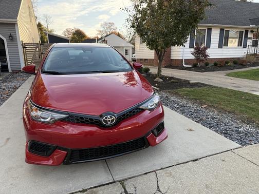 2018 Toyota Corolla iM Base