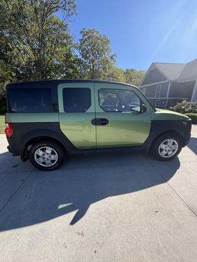 Green 2008 Honda Element LX