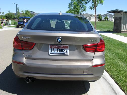 Brown 2018 BMW 330 Gran Turismo i xDrive