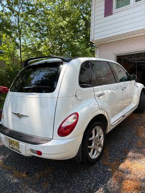 White 2009 Chrysler PT Cruiser Touring