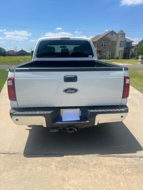 White 2013 Ford F-250 XLT