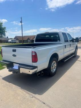 White 2013 Ford F-250 XLT