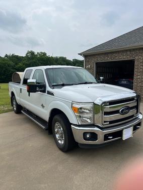 White 2013 Ford F-250 XLT