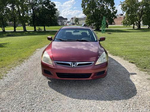Red 2006 Honda Accord EX-L
