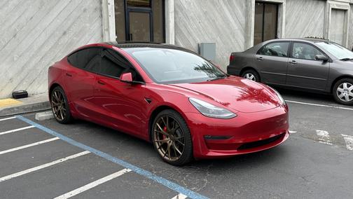 2023 Tesla Model 3 Performance