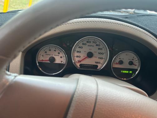 2005 Ford F-150 Lariat SuperCrew