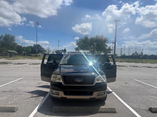 2005 Ford F-150 Lariat SuperCrew