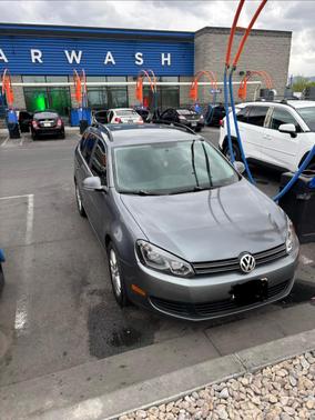 Gray 2014 Volkswagen Jetta SportWagen DSG TDI