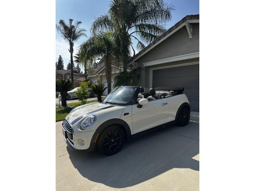 2017 MINI Convertible Cooper