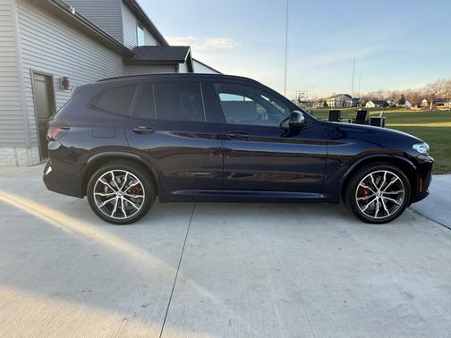 2022 BMW X3 M40i
