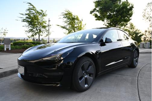 2023 Tesla Model 3 Base