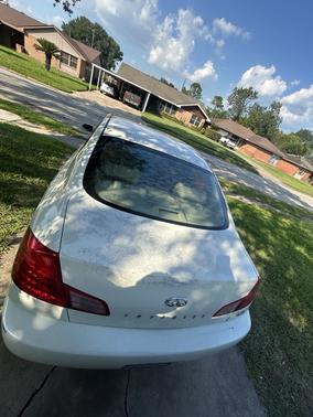 2004 INFINITI G35 Base